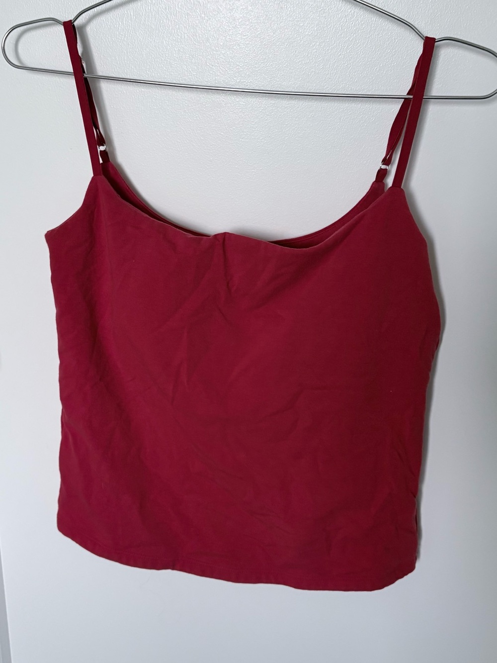 Abercrombie bra-free seamless 90s cami red size large